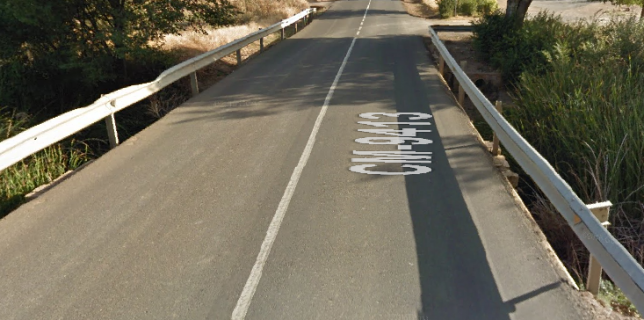 Arroyo Sequill a su paso por la carretera que va a Almagro y por donde pasaba el trenillo.
