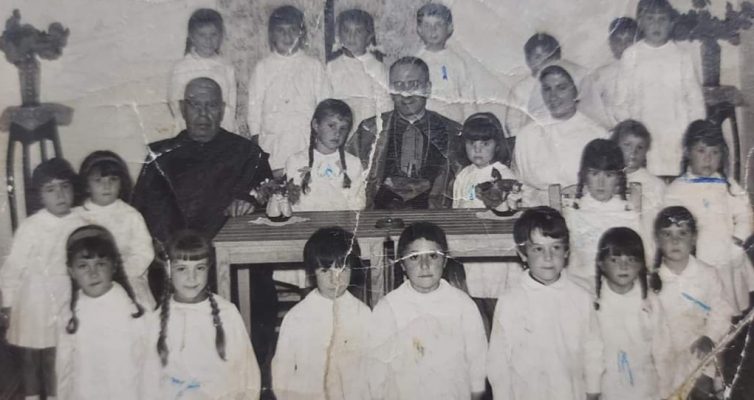 El Obispo Hervás el día de la inauguracíon del colegio